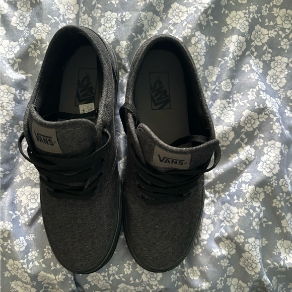 Near brand new Vans - Picture 1 of 5